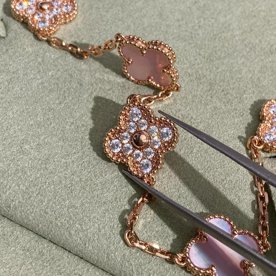 [Royal&Vicky]CLOVER 10 MOTIFS DIAMOND PINK MOP NECKLACE