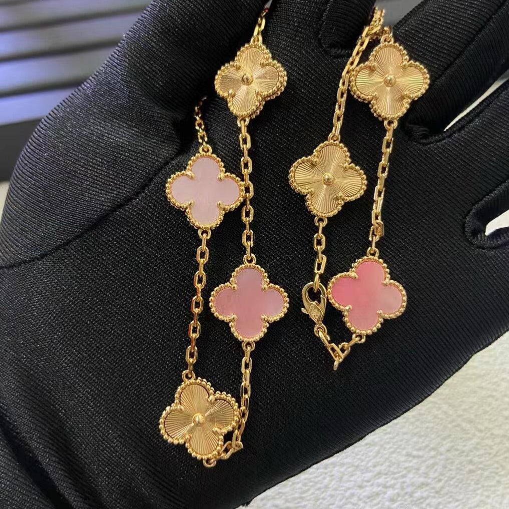 [Royal&Vicky]CLOVER 10 MOTIFS  LASER PINK MOP NECKLACE