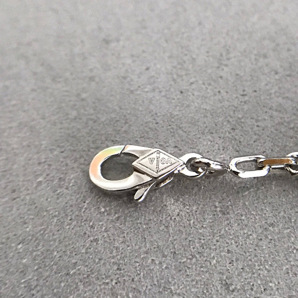 [Royal&Vicky]LUCKY CLOVER 5-MOTIF BRACELET - BLACK OXNY COLLECTION