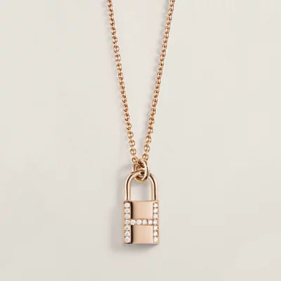 [Royal&Vicky]HM ADVANCED NICHE LOCK HEAD NECKLACE DIAMONDS