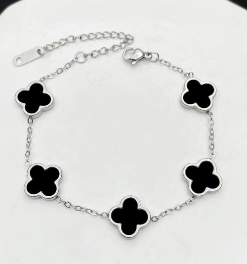 [Leaves]トリプルクローバーモアッサナイトブレスレット
