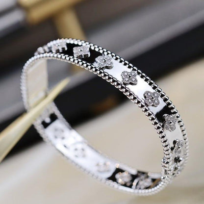 [Royal&Vicky]CLOVER BRACELET 8MM DIAMONDS