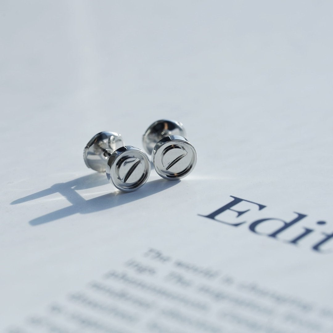 [Royal&Vicky]LOVE EARRINGS SILVER 10MM