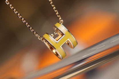 [Royal&Vicky]POP H PEDANT PINK GOLD