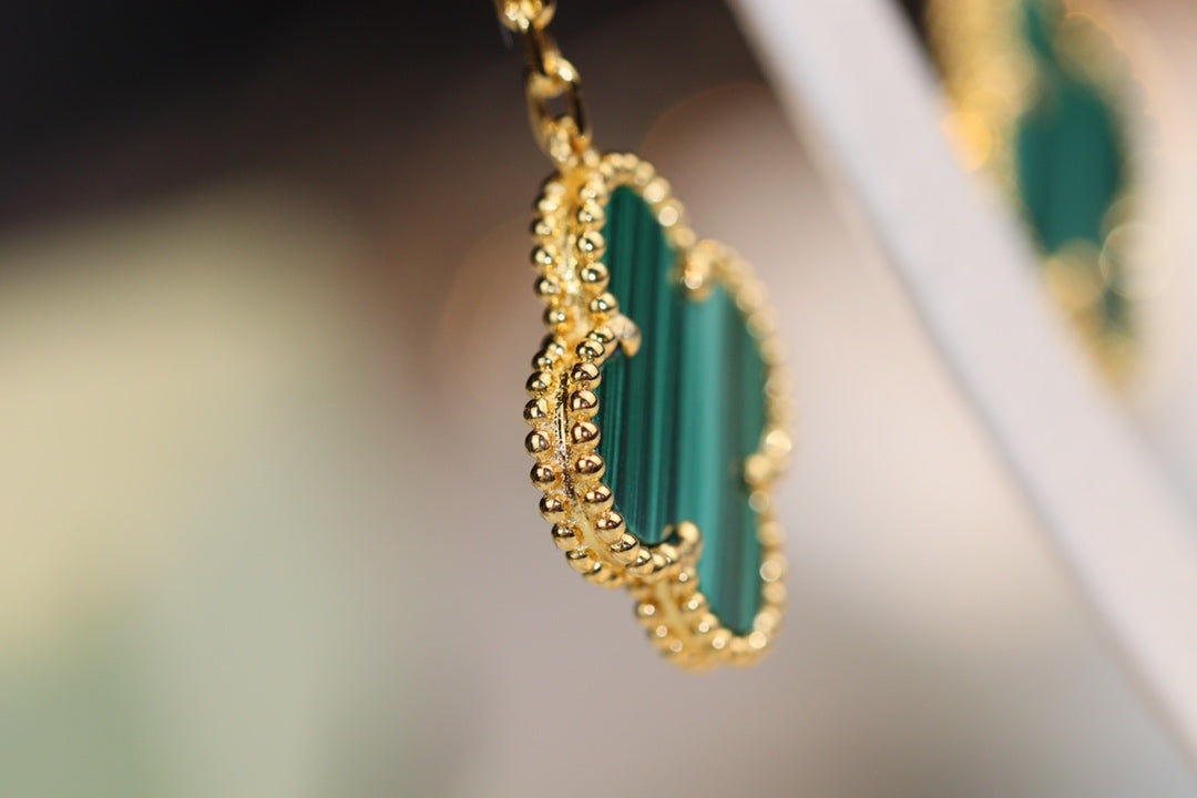 [Royal&Vicky]CLOVER EARRINGS GOLD MALACHITE DIAMOND 3 MOTIF
