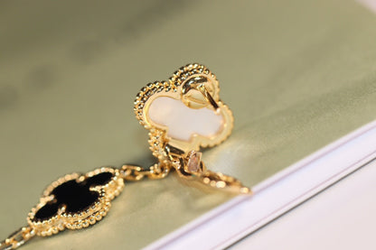 [Royal&Vicky]CLOVER EARRINGS GOLD ONYX MOP 3 MOTIF
