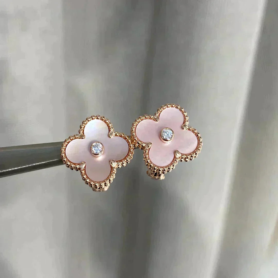 [Royal&Vicky]CLOVER MEDIUM 1 MOTIFS  PINK MOP DIAMOND EARRINGS