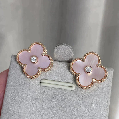 [Royal&Vicky]CLOVER MEDIUM 1 MOTIFS  PINK MOP DIAMOND EARRINGS