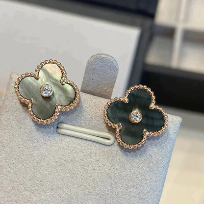 [Royal&Vicky]CLOVER MEDIUM 1 MOTIFS GRAY MOP  DIAMOND EARRINGS