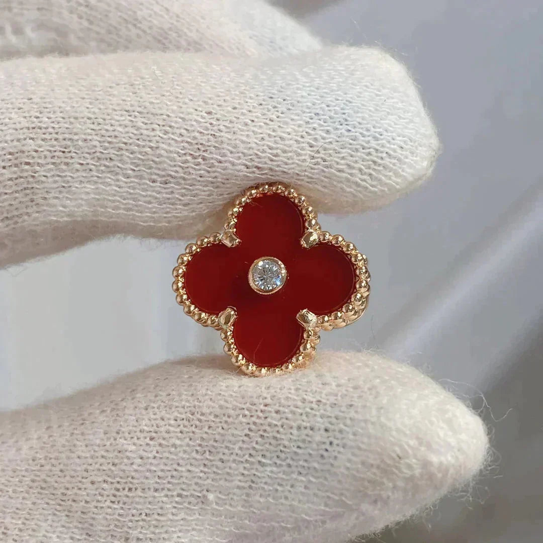 [Royal&Vicky]CLOVER MEDIUM 1 MOTIFS CARNELIAN  DIAMOND earrings