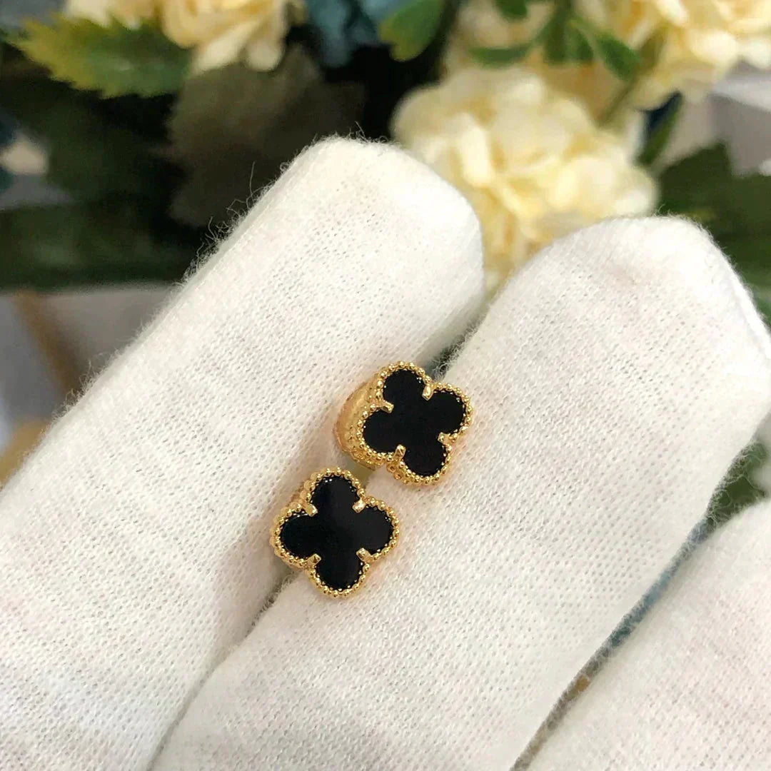 [Royal&Vicky]CLOVER MINI 9.5MM BLACK MOP EARRINGS