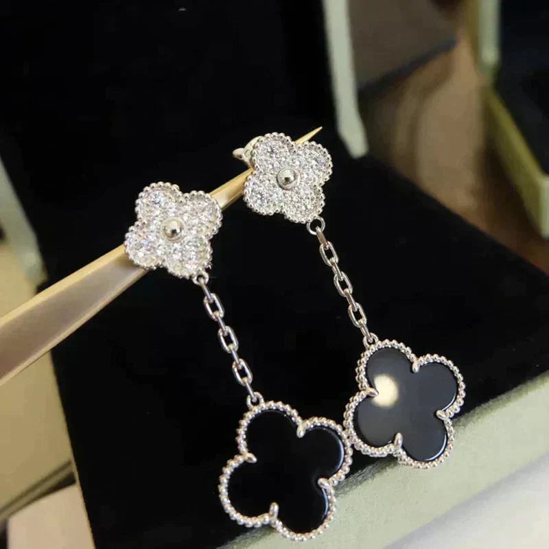 [Royal&Vicky]CLOVER 2 MOTIFS  DIAMOND ONYX EARRINGS SILVER