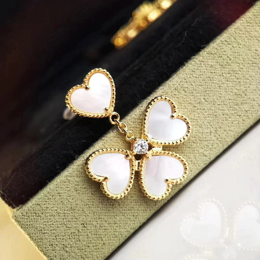 [Royal&Vicky]CLOVER SWEET WHITE MOP EARRINGS