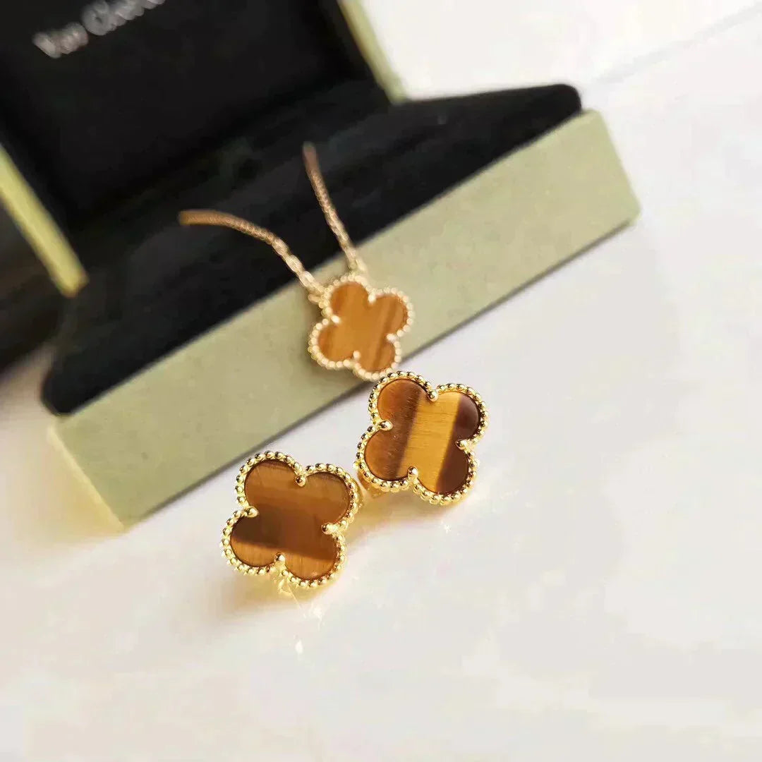 [Royal&Vicky]CLOVER MEDIUM 1 MOTIFS TIGER EYE EARRINGS