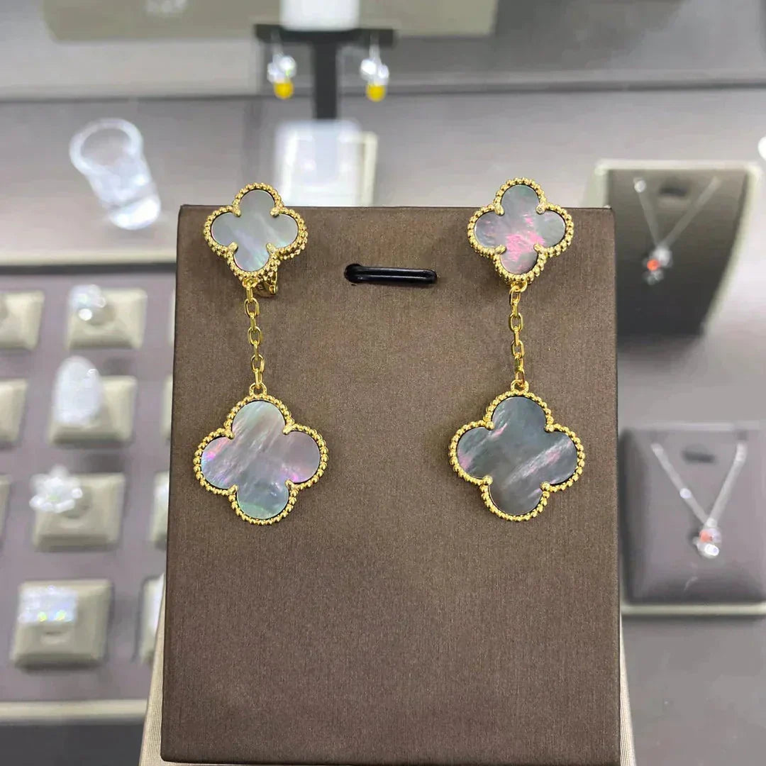 [Royal&Vicky]CLOVER 2 MOTIFS  EARRINGS (MULTIPLE CHOICESC