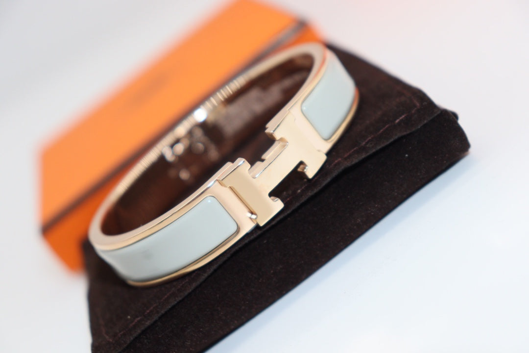 [Royal&Vicky]H LIGHT BLUE BRACELET