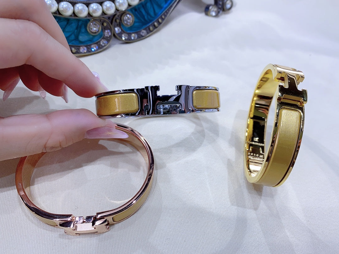 [Royal&Vicky]H CHAMPAGNE BRACELET