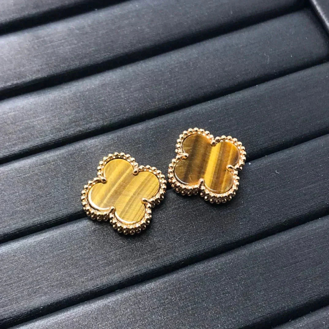 [Royal&Vicky]CLOVER MEDIUM 1 MOTIFS TIGER EYE EARRINGS