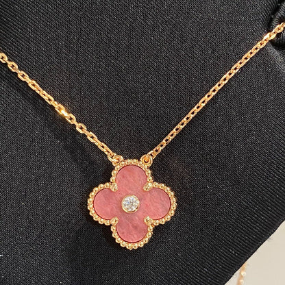 [Royal&Vicky]CLOVER 15MM DIAMOND RHODONITE NECKLACE