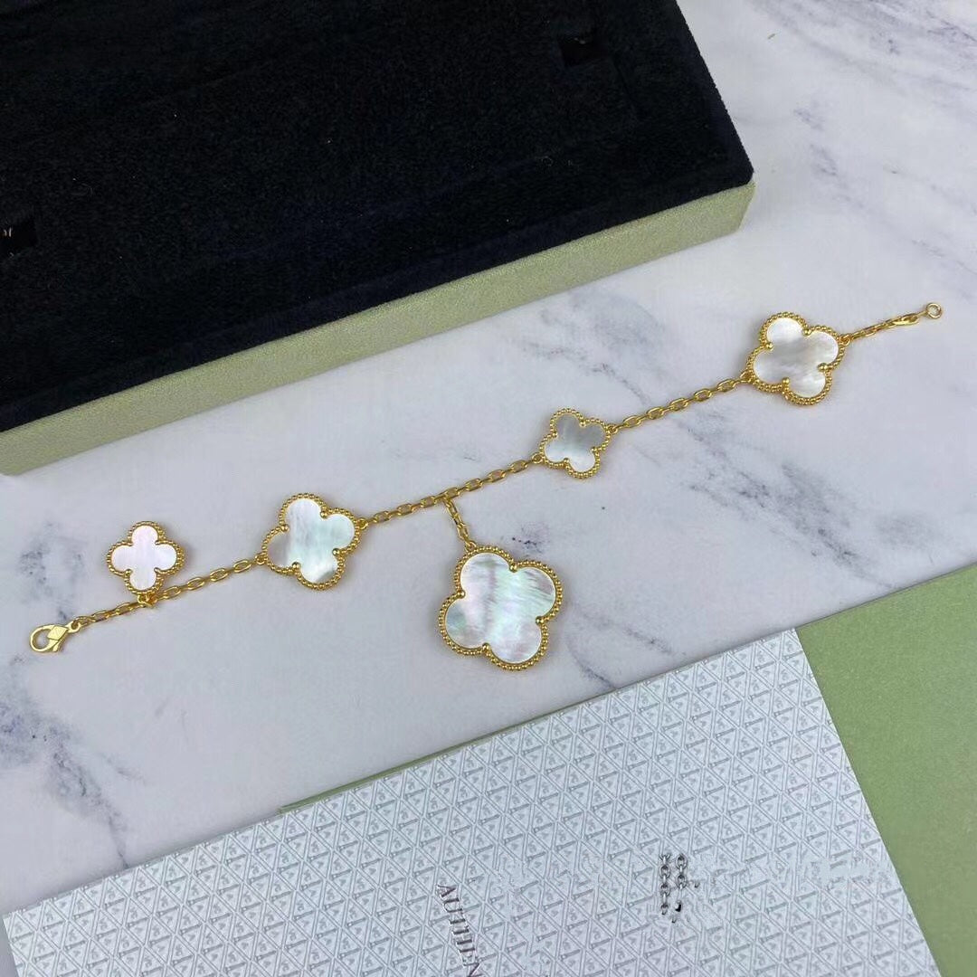 [Royal&Vicky]MAGIC CLOVER MOP GOLD BRACELET 5 MOTIFS