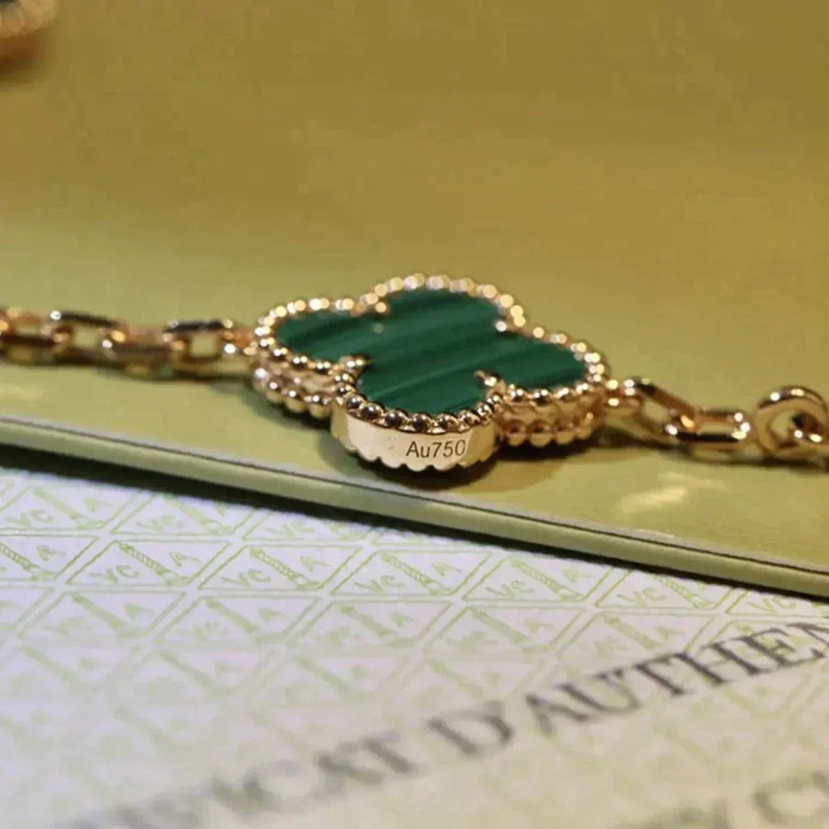 [Royal&Vicky]LUCKY CLOVER 5-MOTIF BRACELET - MALACHITE COLLECTION