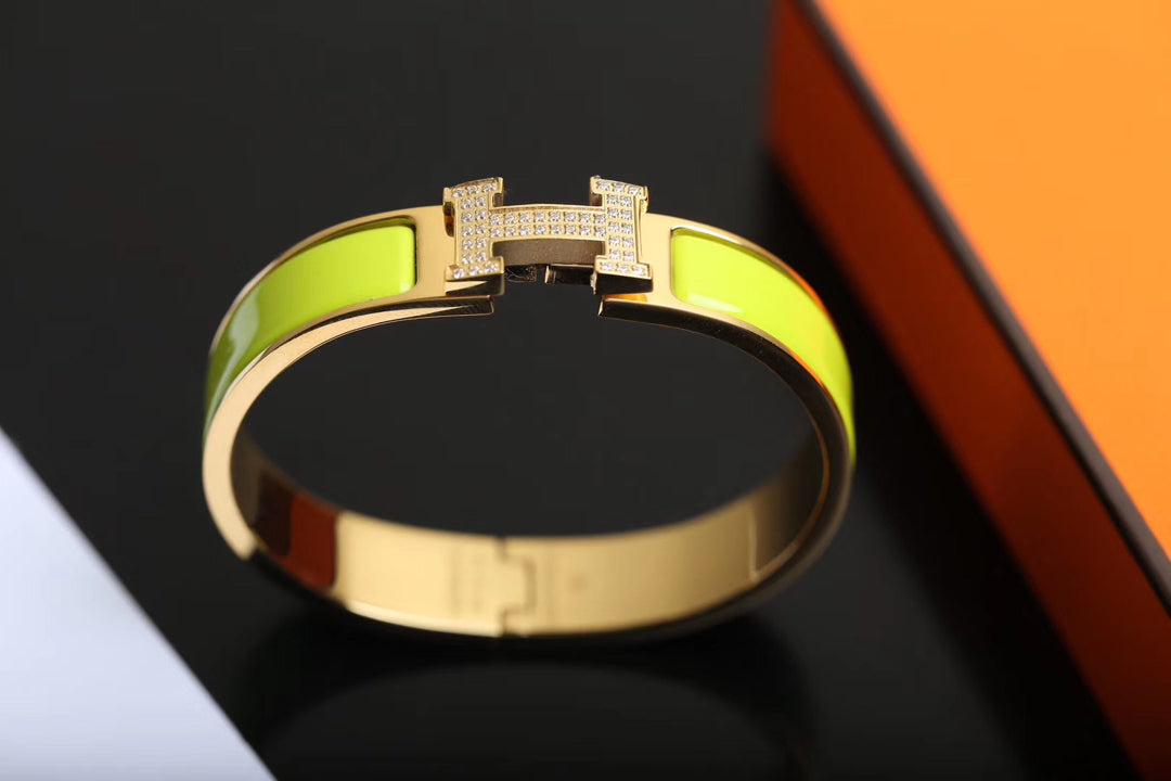 [Royal&Vicky]H BRACELET GOLD DIAMOND