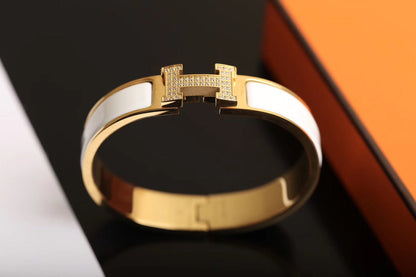 [Royal&Vicky]H BRACELET GOLD DIAMOND