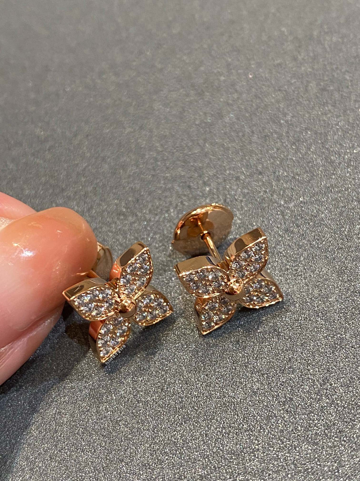 [Royal&Vicky]STAR DIAMOND EARRINGS