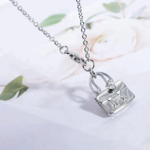 [Royal&Vicky]AMULETTE PEDANT SILVER NECKLACE
