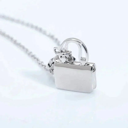 [Royal&Vicky]AMULETTE PEDANT SILVER NECKLACE