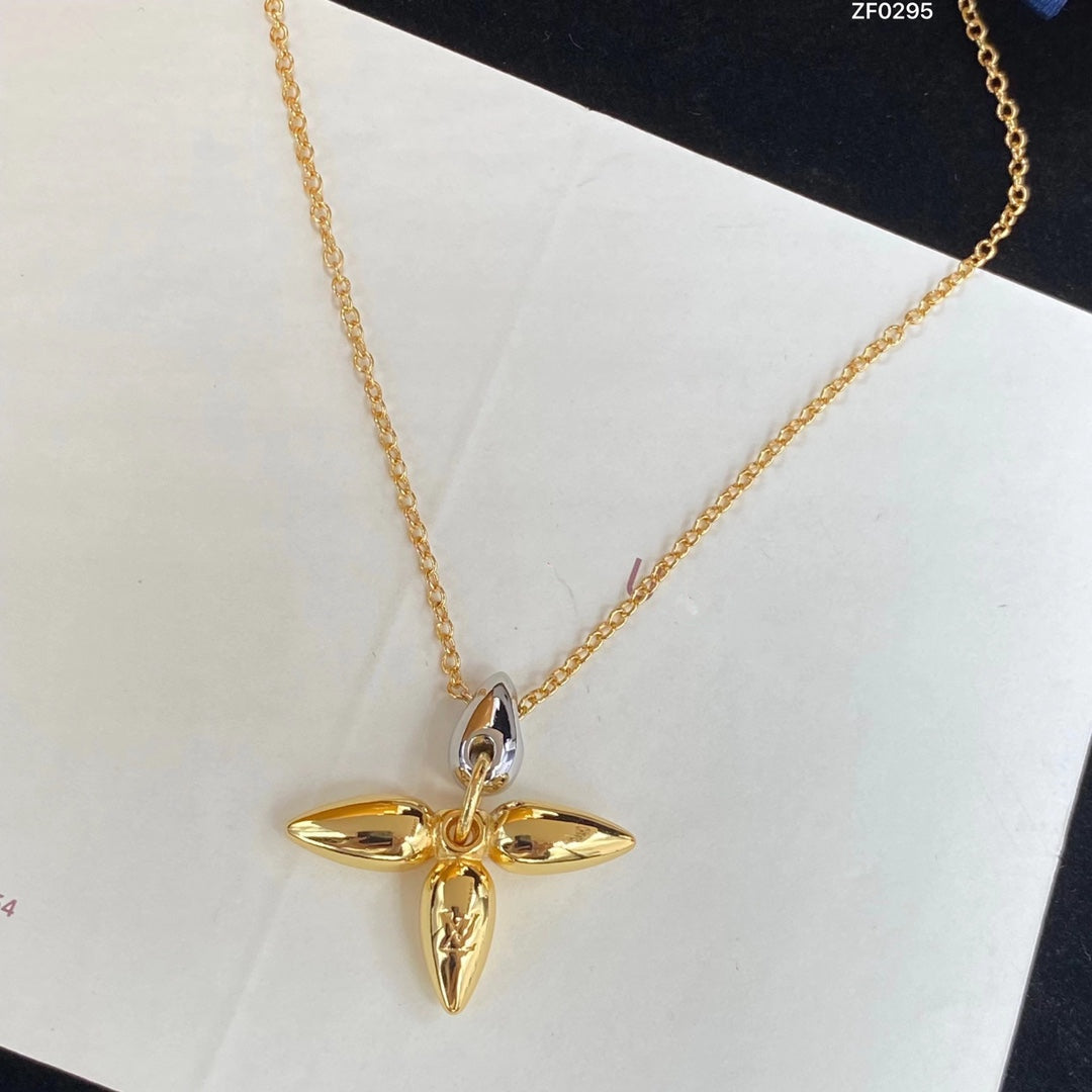 [Royal&Vicky]LOUISETTE PEDANT GOLD NECKLACE