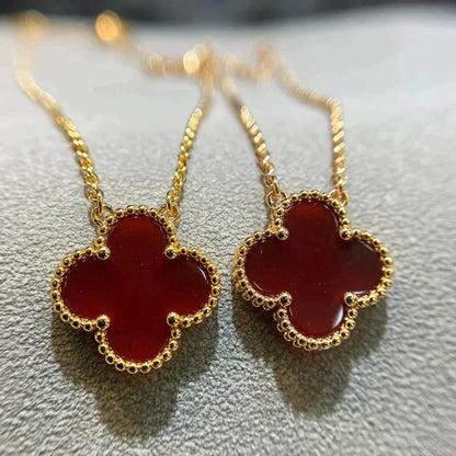 [Royal&Vicky]CLOVER 15MM CARNELIAN SINGLE FLOWER NECKLACE