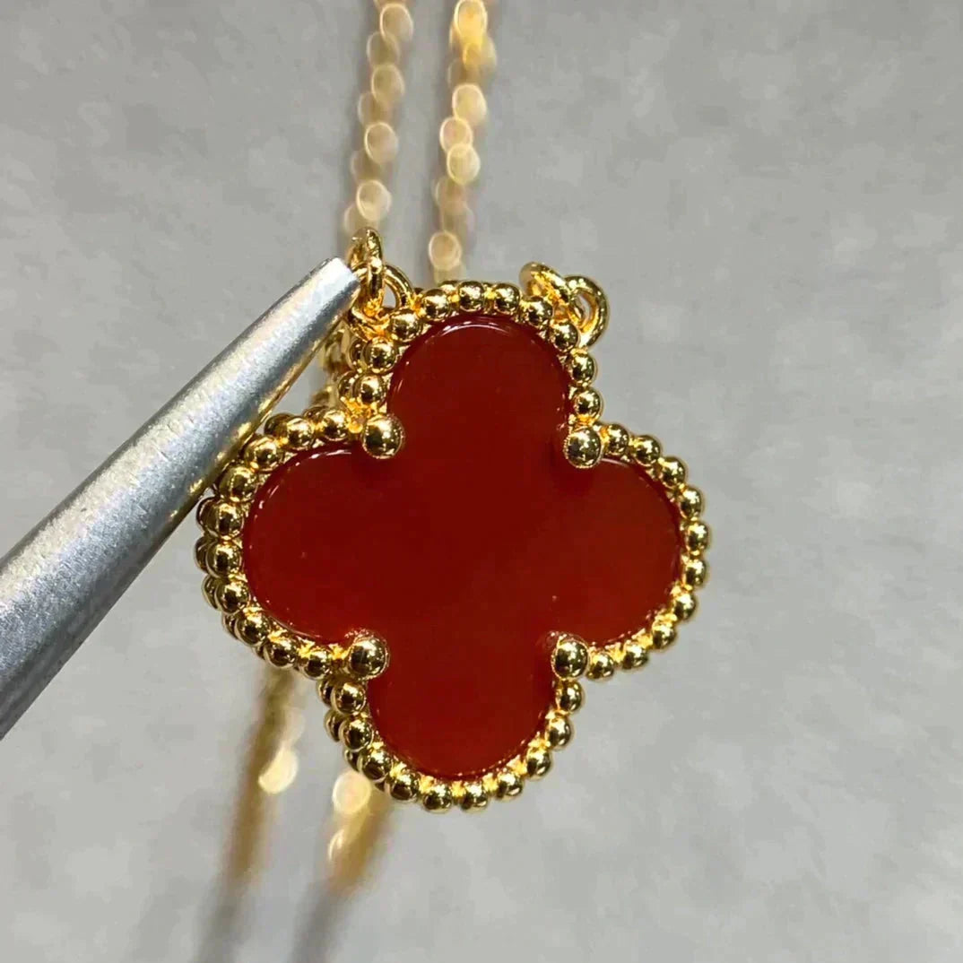 [Royal&Vicky]CLOVER 15MM CARNELIAN SINGLE FLOWER NECKLACE