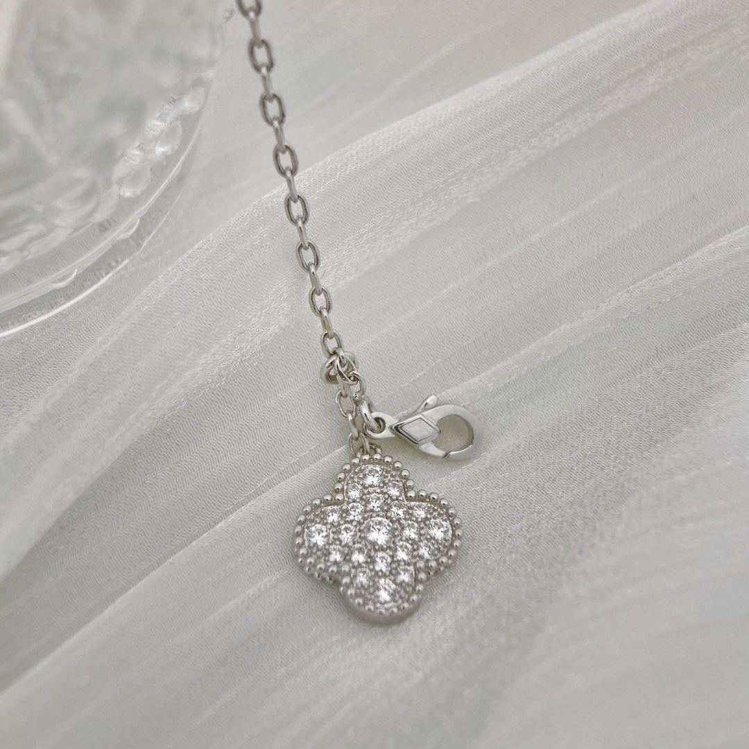 [Royal&Vicky]CLOVER 5 MOTIFS SILVER DIAMONDS NECKLACE