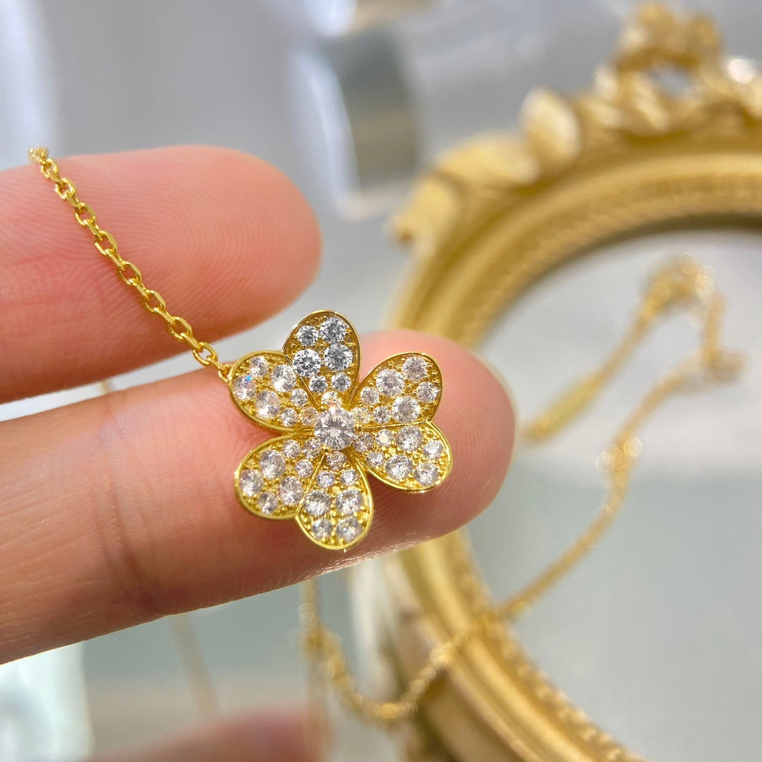[Royal&Vicky]FLOWER DIAMOND NECKLACE