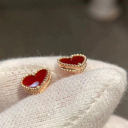 [Royal&Vicky]HEART CARNELIAN STUD EARRINGS