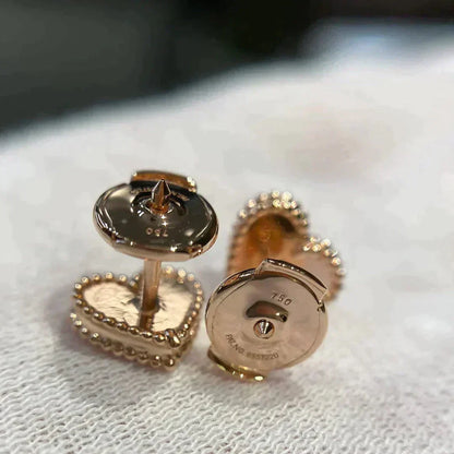 [Royal&Vicky]HEART CARNELIAN STUD EARRINGS