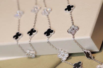 [Royal&Vicky]CLOVER 20 MOTIFS ONYX DIAMOND SILVER
