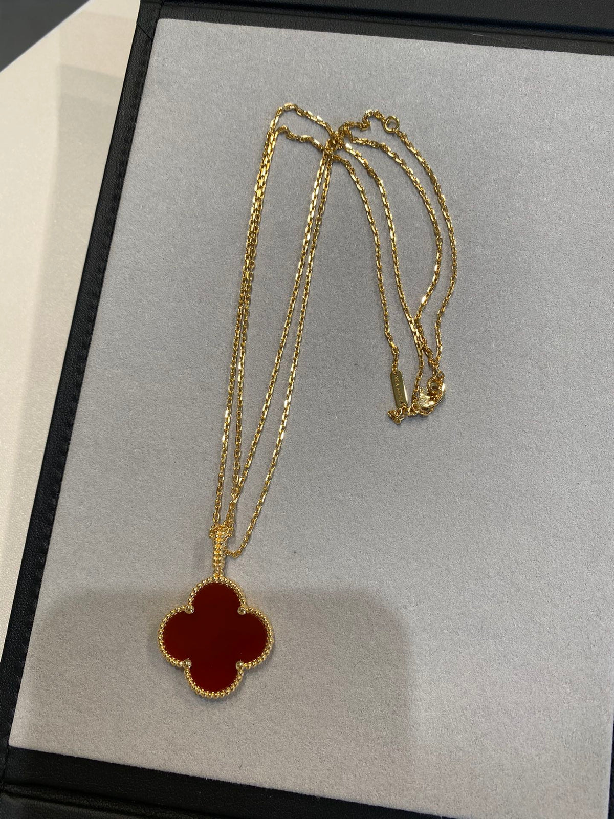 [Royal&Vicky]CLOVER 25MM NECKLACE GOLD CARNELIAN