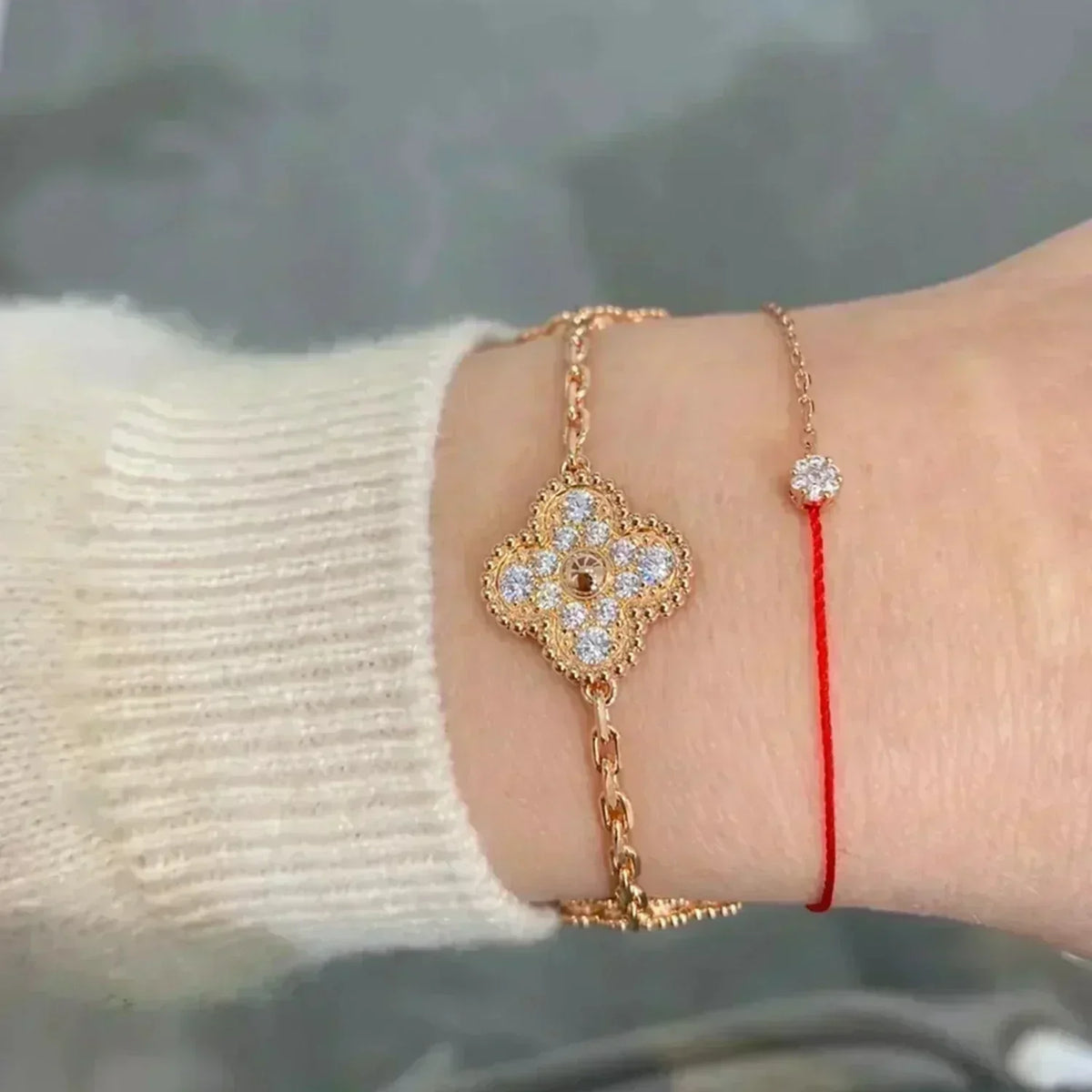 [Royal&Vicky]LUCKY CLOVER 5-MOTIF BRACELET - FULL-DIAMOND