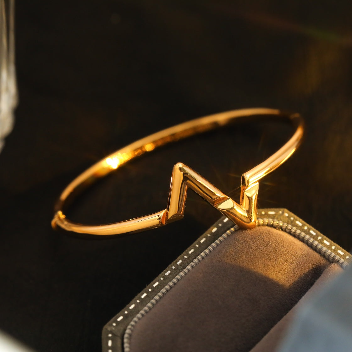 [Royal&Vicky]VOLTE UPSITE DOWN BRACELET