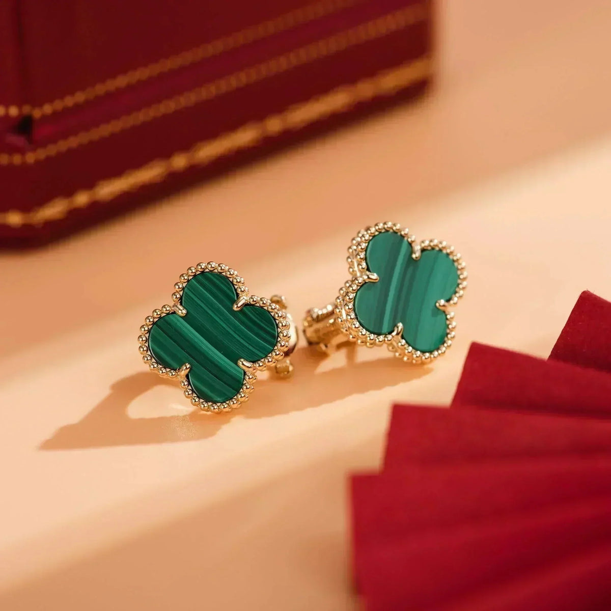 [Royal&Vicky]CLOVER MEDIUM 1 MOTIFS MALACHITE  EARRINGS