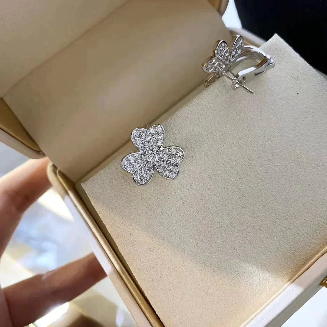 [Royal&Vicky]CLOVER COMOS DIAMOND EARRINGS SILVER