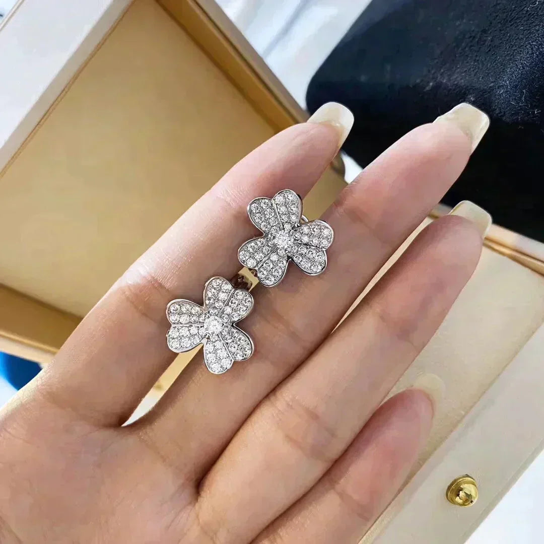 [Royal&Vicky]CLOVER COMOS DIAMOND EARRINGS SILVER