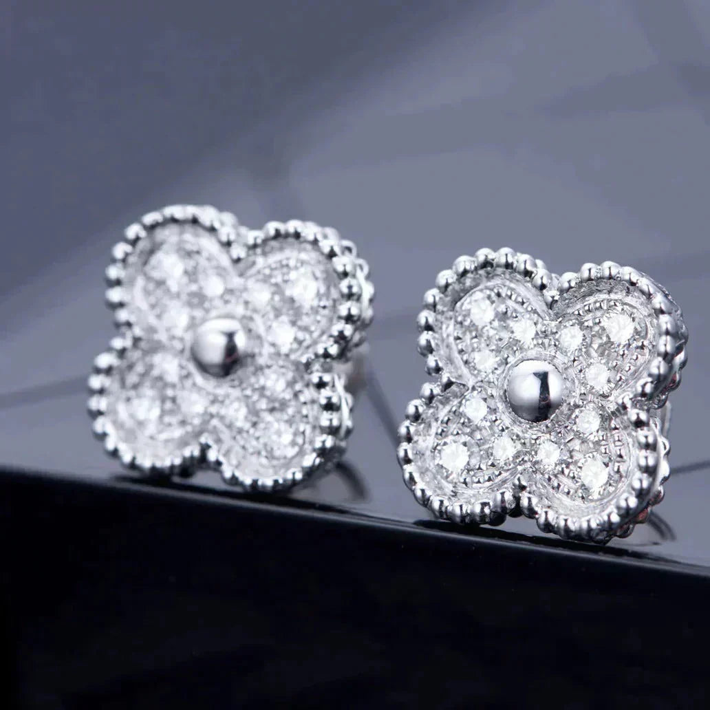 [Royal&Vicky]CLOVER 1 MOTIFS DIAMOND STUD EARRINGS SILVER