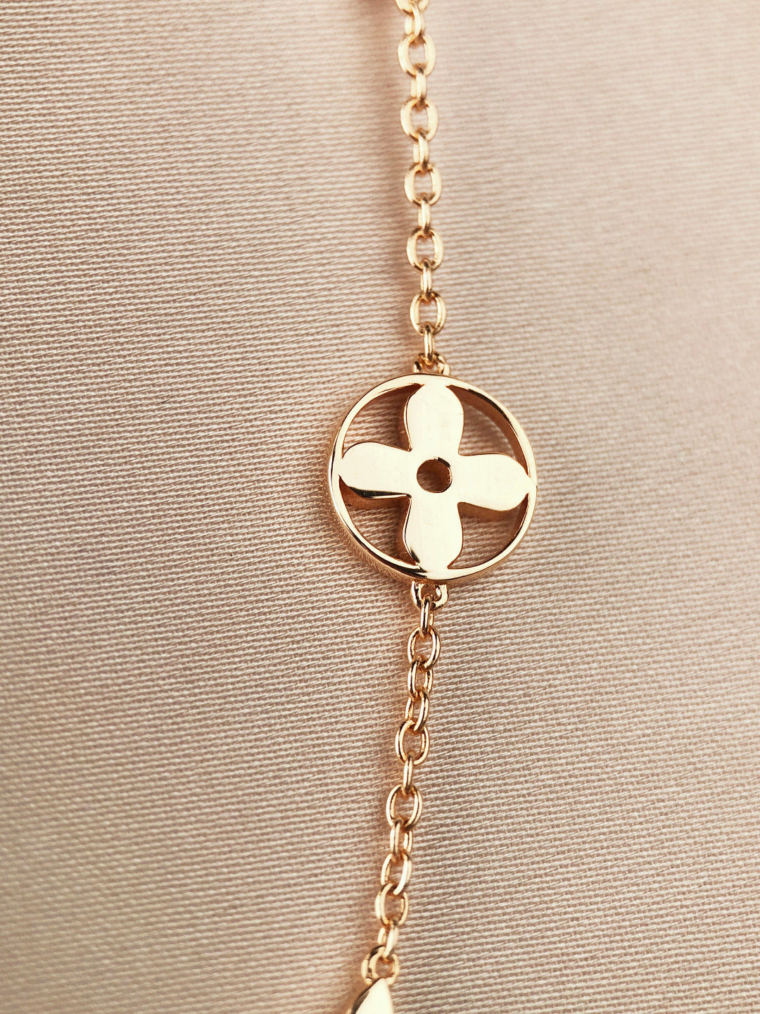 [Royal&Vicky]STAR AND SUN 7 MOTIFS GOLD BRACELET