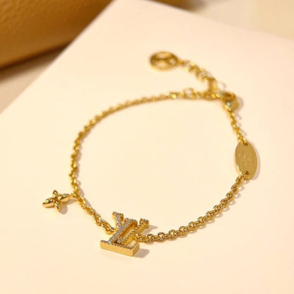 [Royal&Vicky]LOGO STAR MOTIF GOLD BRACELET