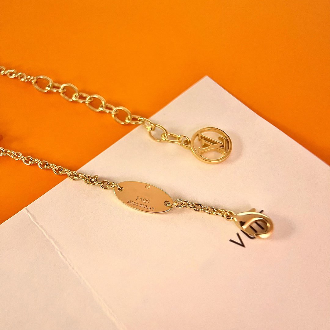 [Royal&Vicky]LOGO STAR MOTIF GOLD BRACELET