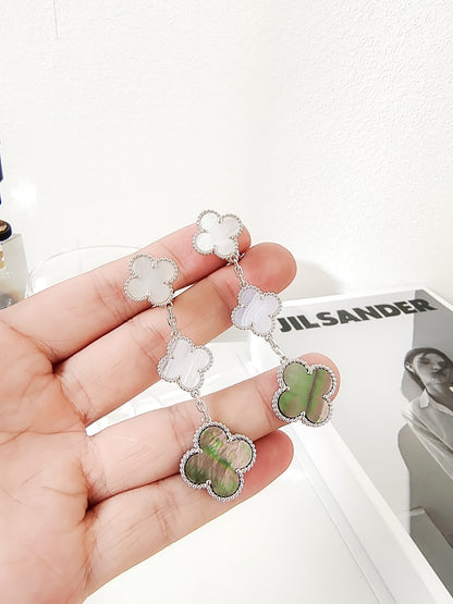 [Royal&Vicky]CLOVER 3 MOTIFS CHALCEDONY DARK MOP SILVER EARRINGS