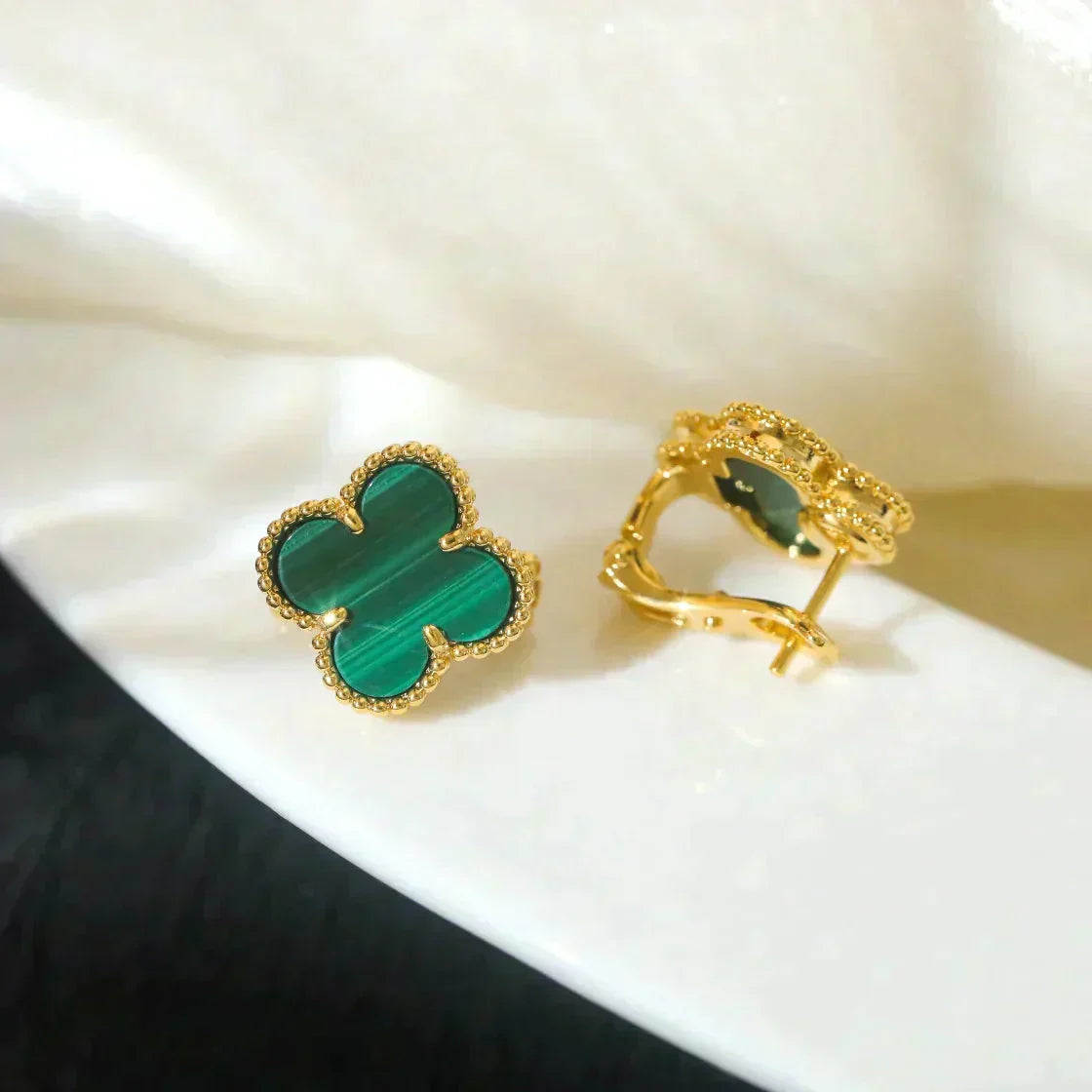 [Royal&Vicky]CLOVER MEDIUM 1 MOTIFS MALACHITE  EARRINGS
